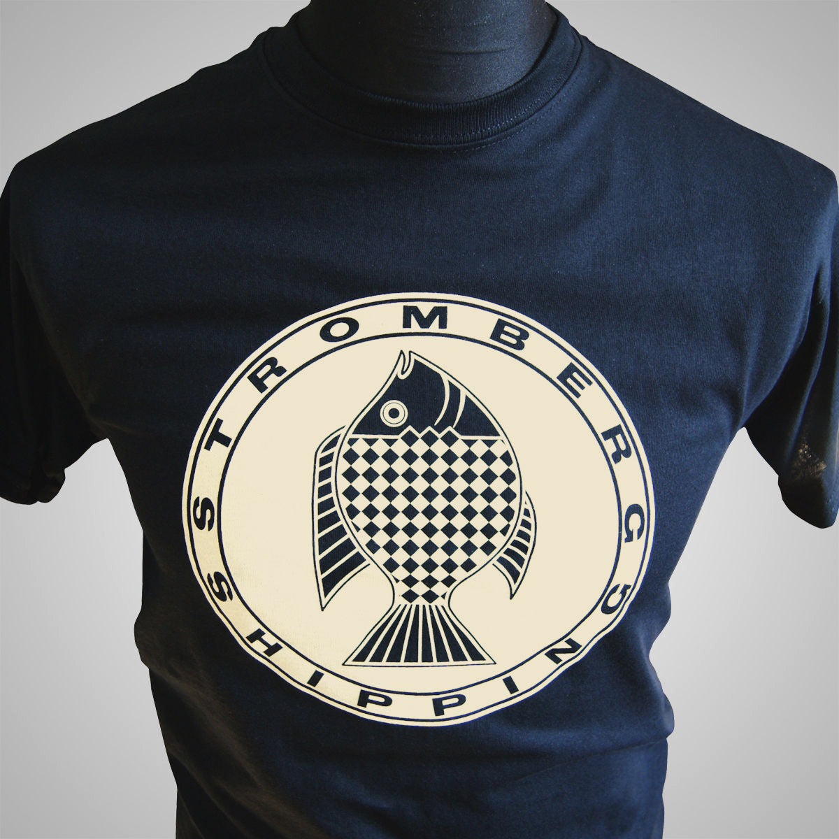 Stromberg Merch Stromberg Shipping T Shirt – Time Tunnel T-Shirts